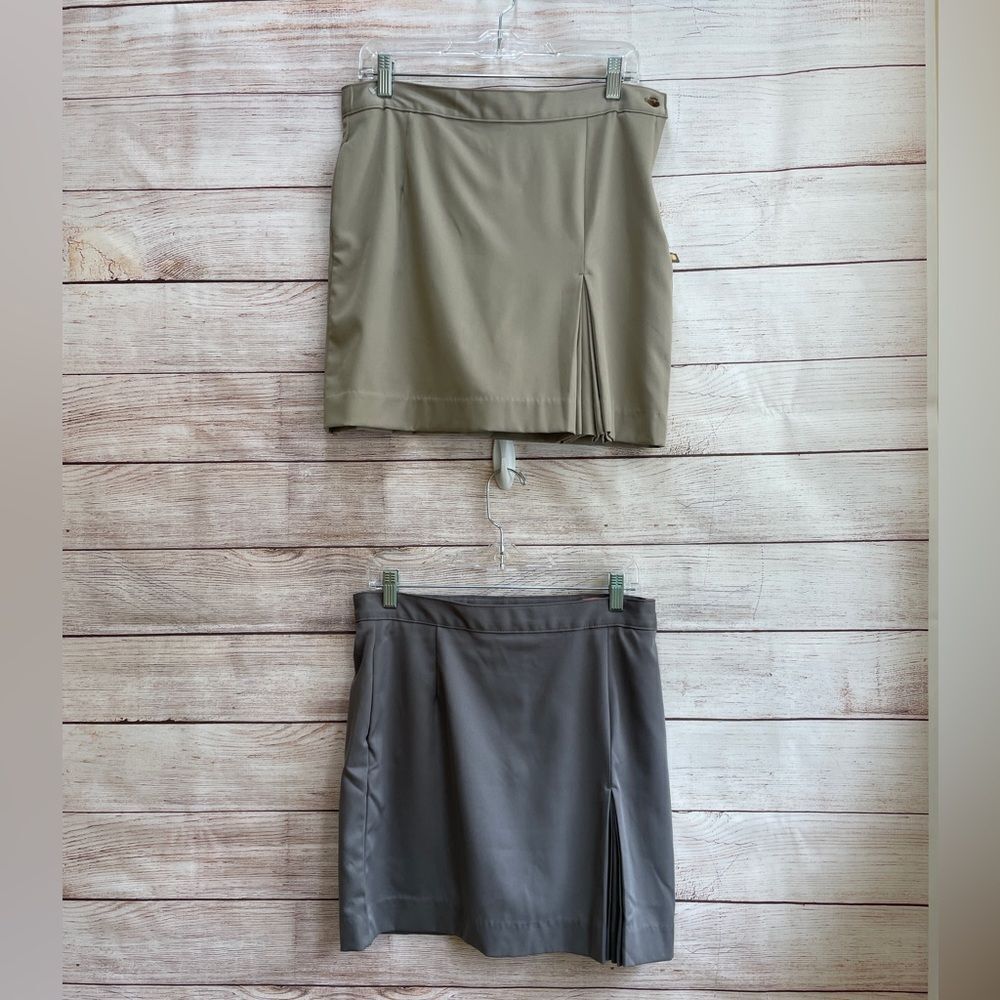 NEW WITHOUT TAGS‎ TWO DENNIS UNIFORM SKORTS